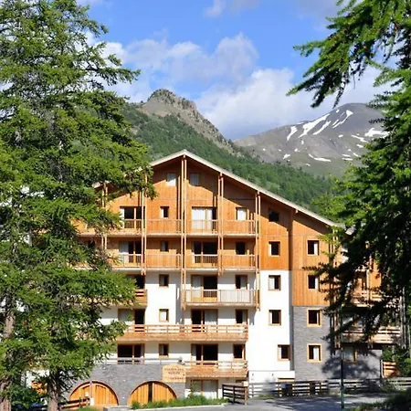 L'ecrin Des Neiges Vars Apartment Vars (Hautes-Alpes)