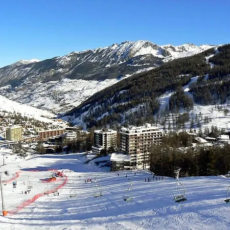 L'ecrin Des Neiges Vars Apartment Vars (Hautes-Alpes)